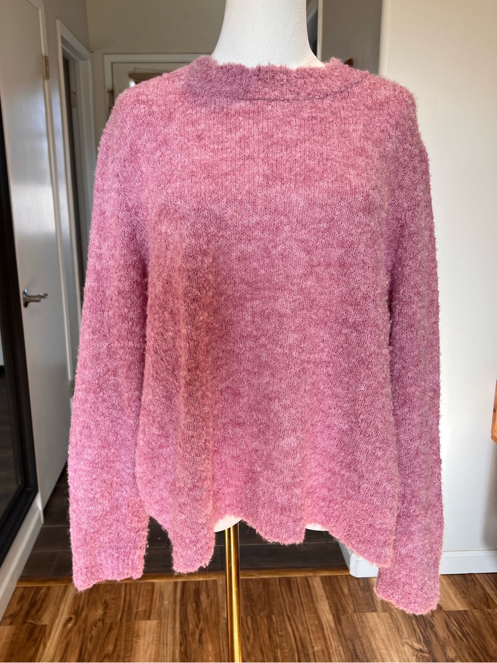 Alpaca Blend Wrap London Plush Blush Pink Crewneck Sweater